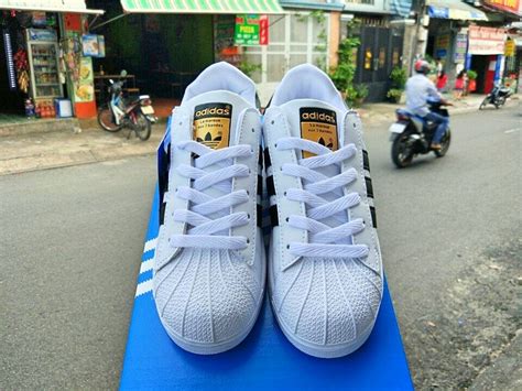 giày adidas nam fake